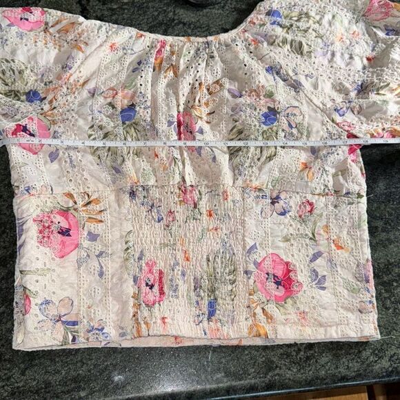 gab & Kate floral button-down shirt - Picture 10 of 10